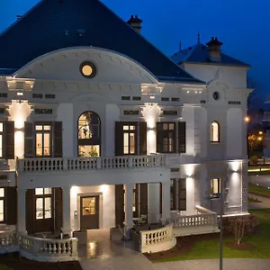Domitys Le Parc De Jade Aparthotel Albertville